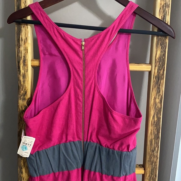 Brand new with tags linen dress with empire waste - Picture 5 of 5